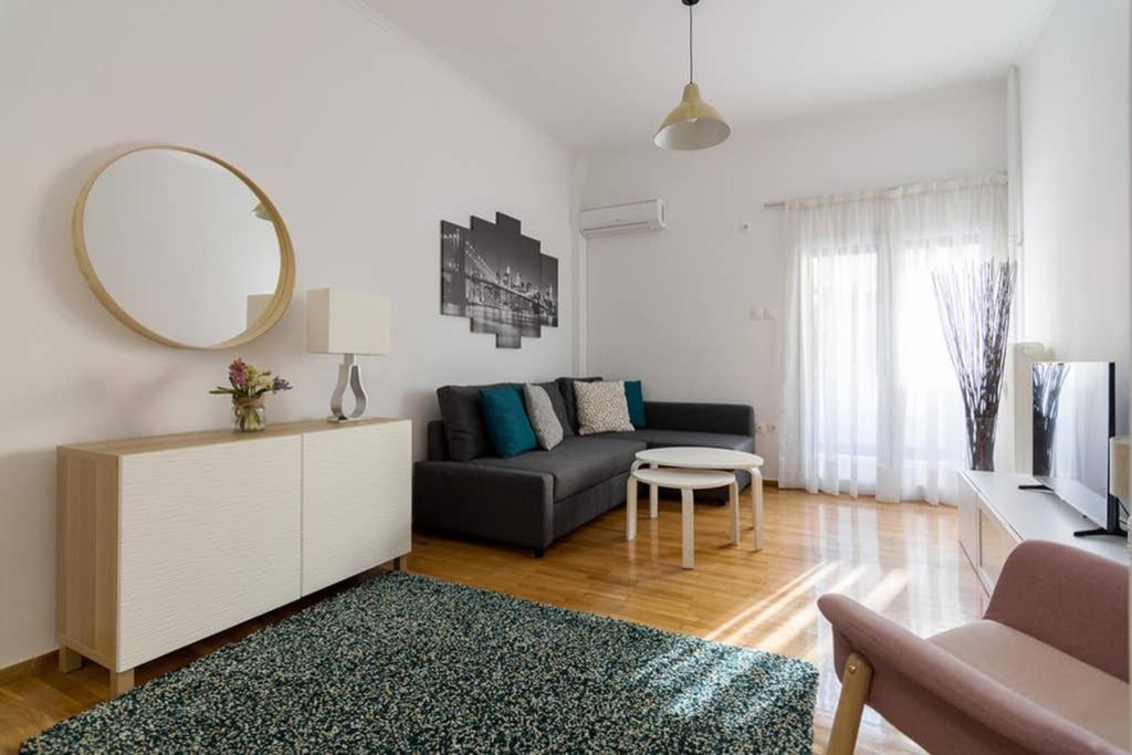 Ferienwohnung Brand New Decorated Flat For 4 Ppl In Pagrati Athen Exterior foto