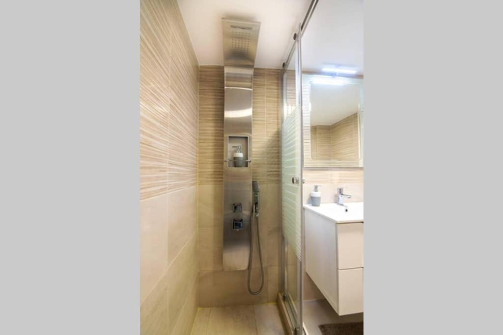 Ferienwohnung Brand New Decorated Flat For 4 Ppl In Pagrati Athen Exterior foto